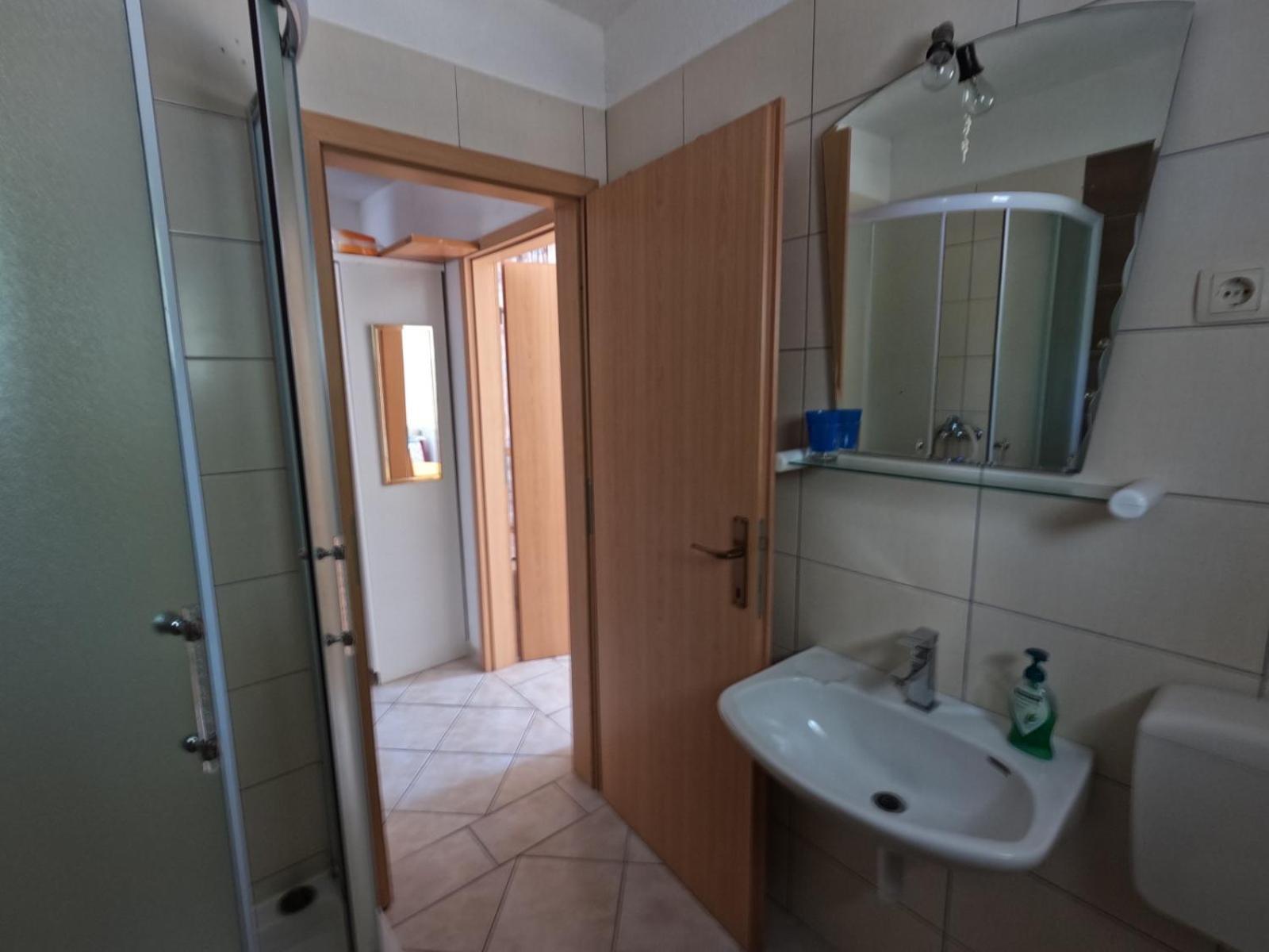 Apartmani Lena Шибеник Экстерьер фото